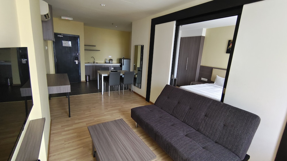 Hotel MetraSquare 31/50