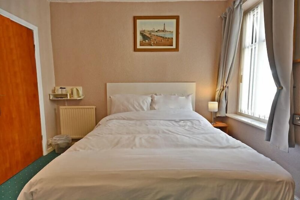 Royal Oakwell Hotel 13/52