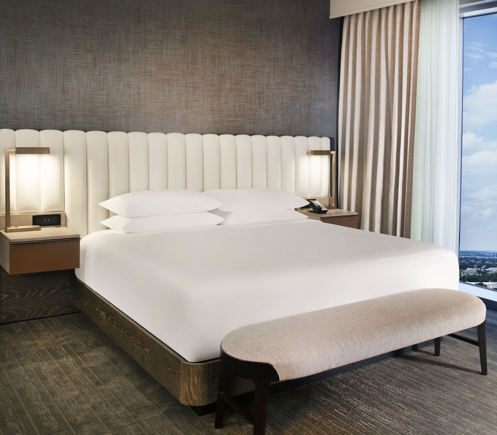 Hyatt Regency Frisco Dallas 8/56