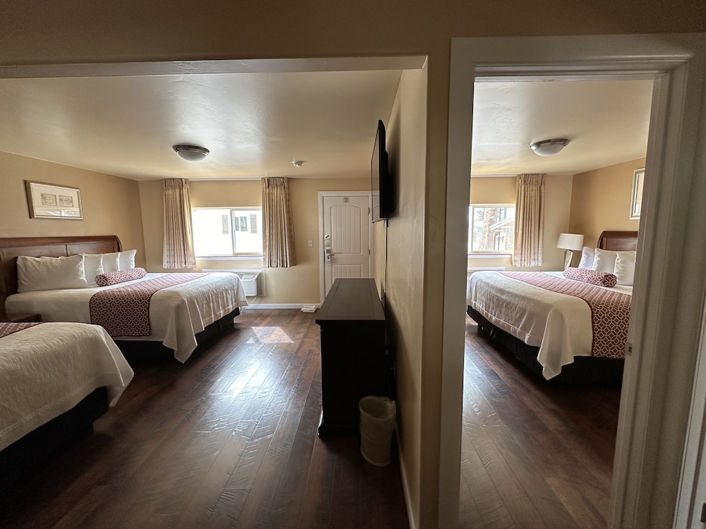 Abram Inn & Suites 27/65