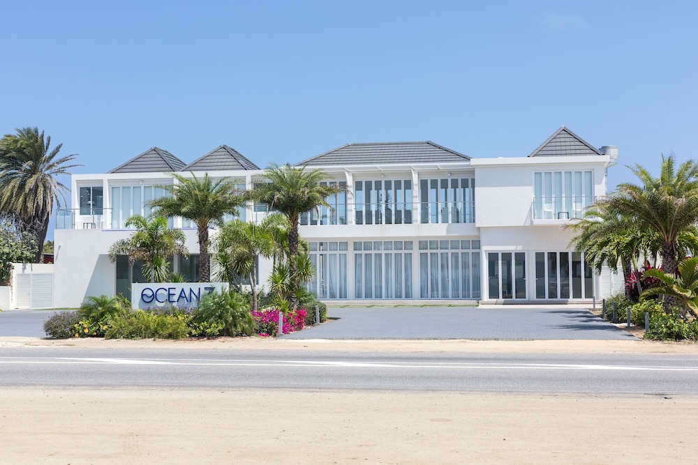 Ocean Z Boutique Hotel 2/50