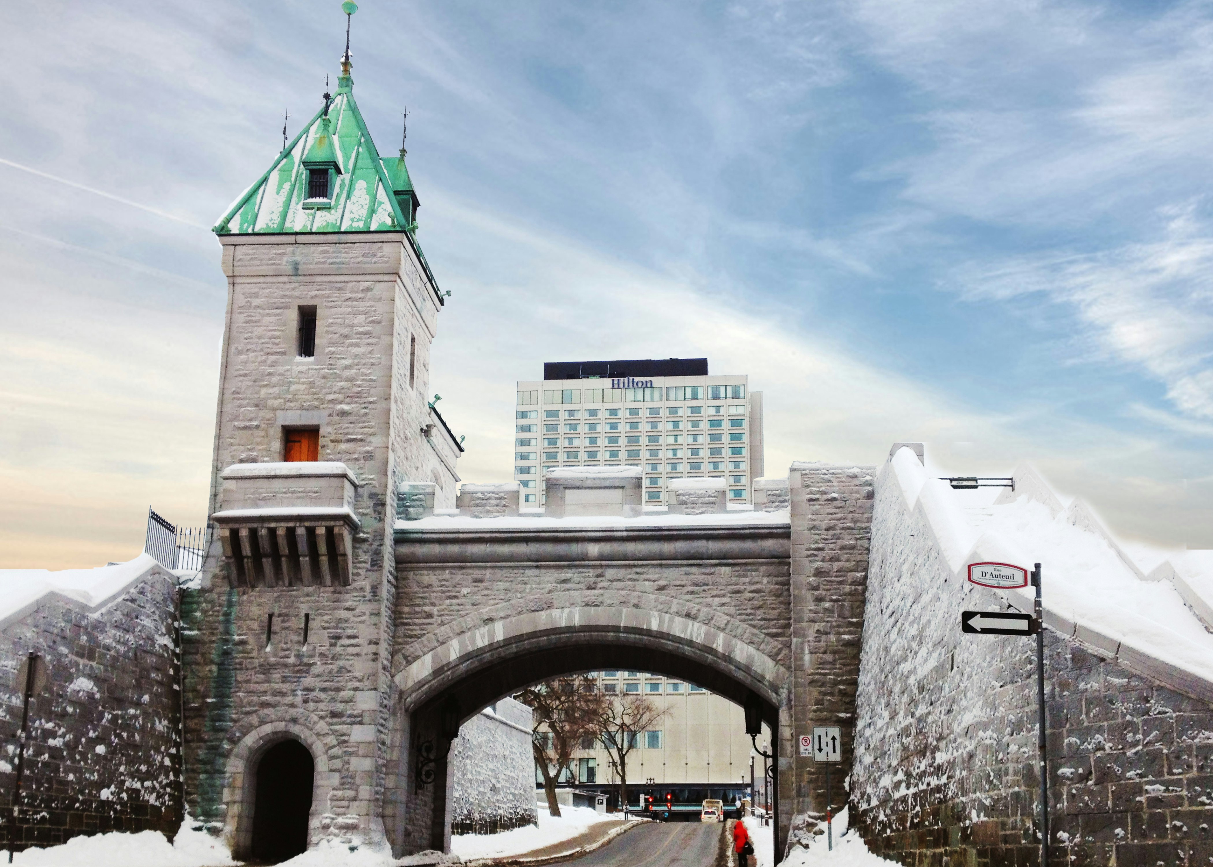 HILTON QUEBEC 7/57