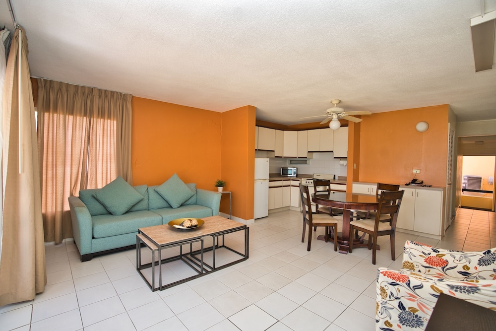 Horizon View Beach Hotel 22/46