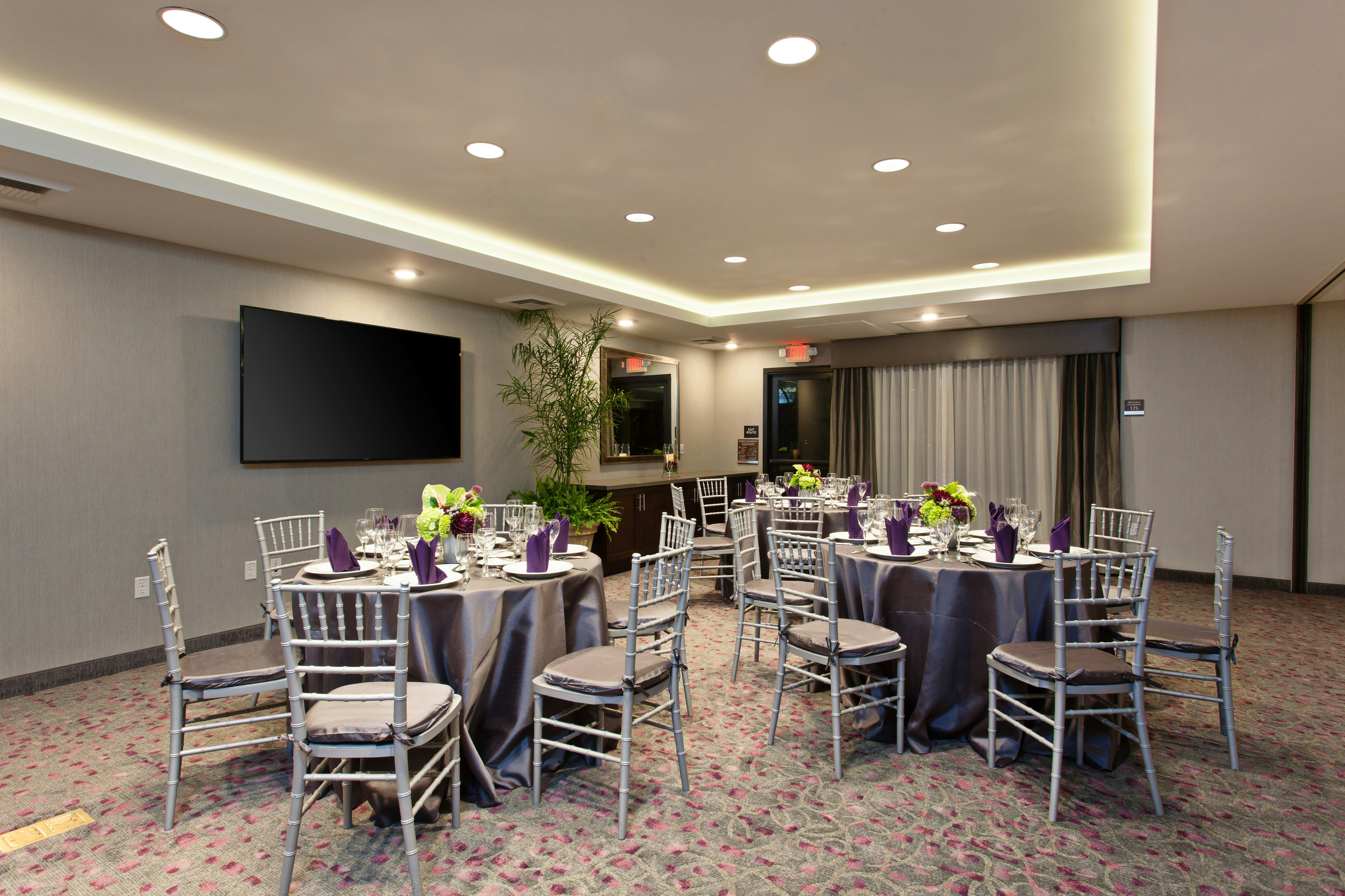 Hilton Garden Inn Irvine / Orange County Airport 21/30