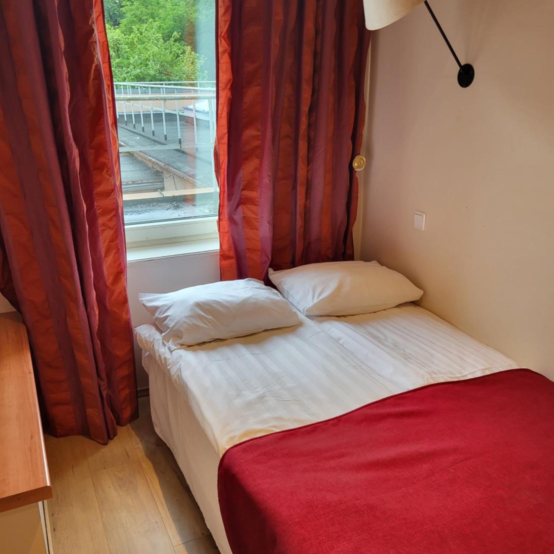 Nord Hostel 12/50
