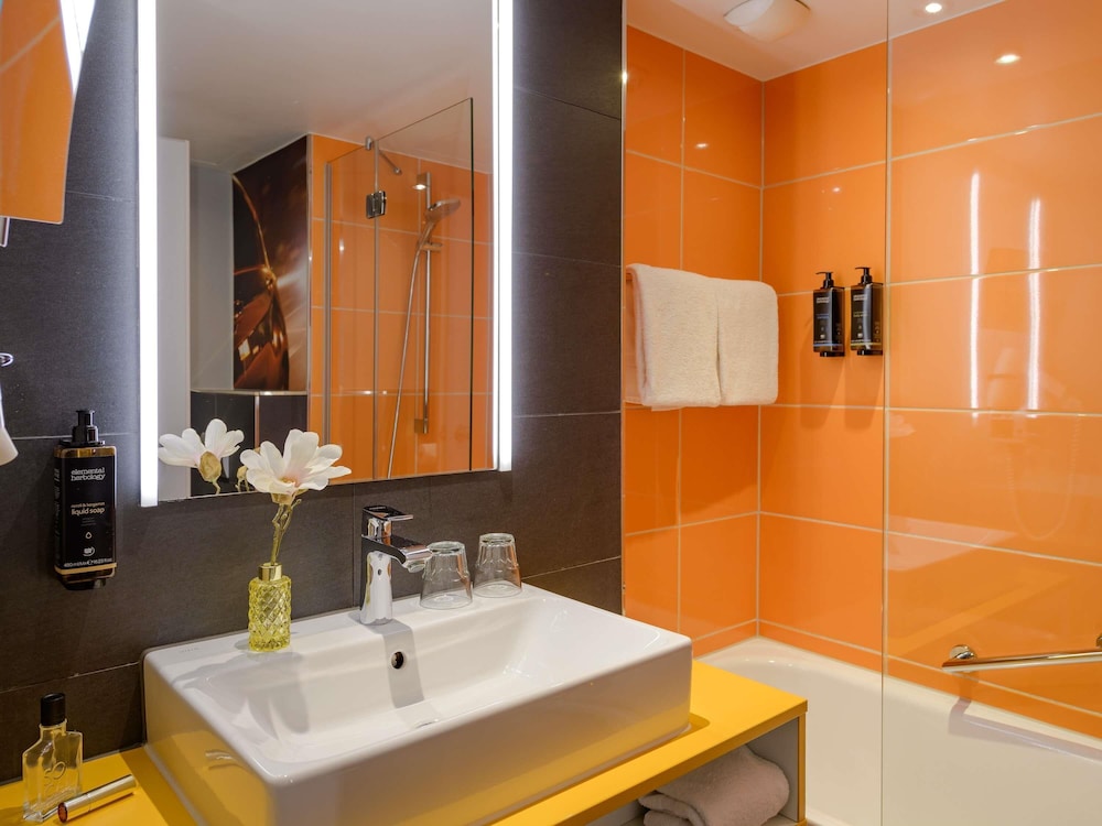 Mercure Hotel Koeln West 69/71