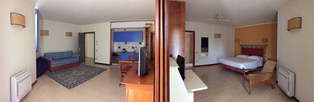 Hotel Villa Undulna 26/77