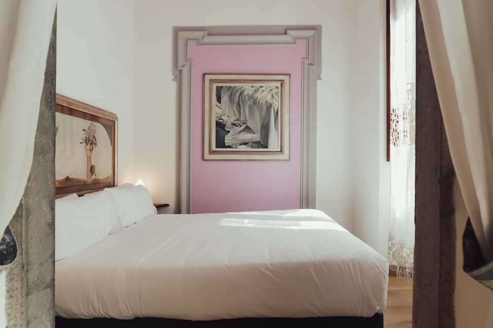 SUPERIOR, DOUBLE BED