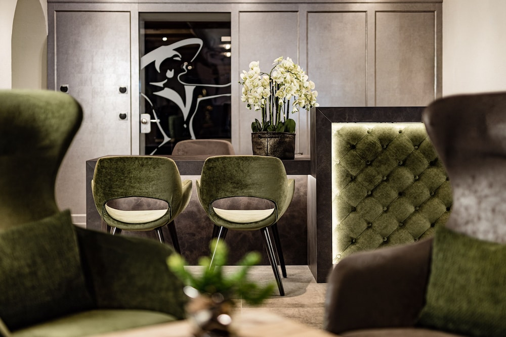 Boutique and Fashion Hotel Maciaconi 38/50