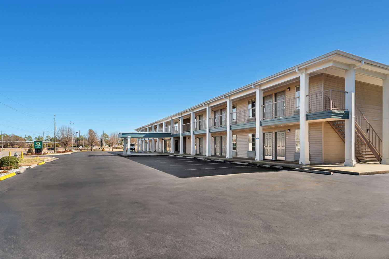 Quality Inn Eastman 41/43