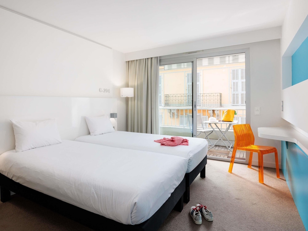 Ibis Styles Menton Centre 17/50