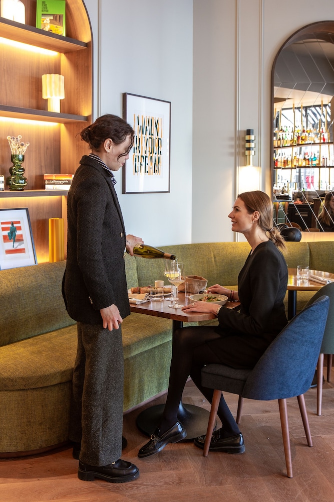 Hotel Flanelles Paris 56/64