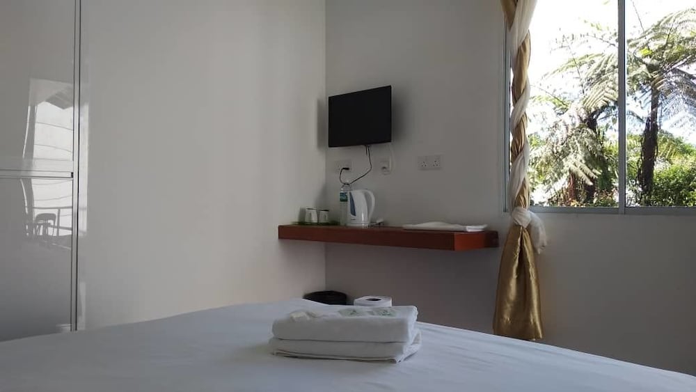 Ayana Holiday Resort 32/68