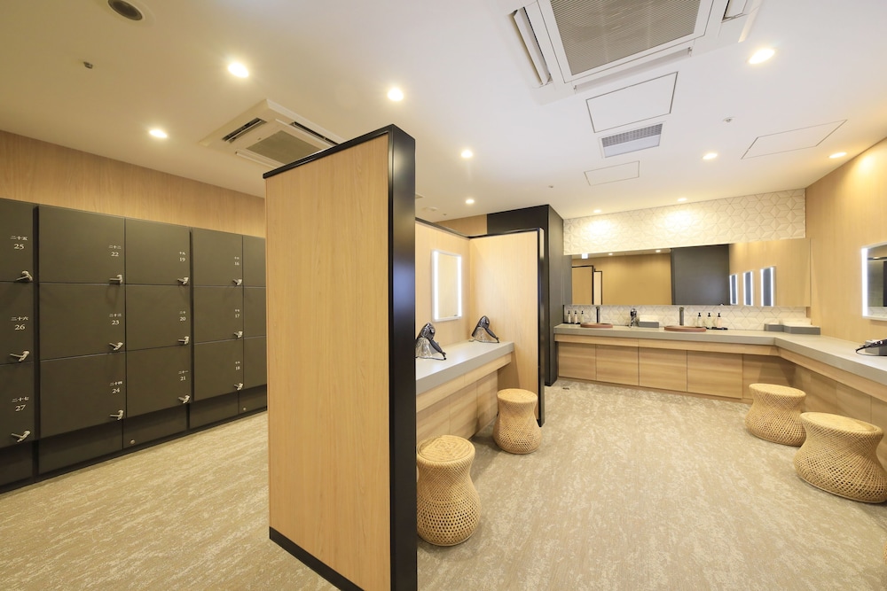VIA INN Prime AKASAKA JR-West Group 33/47