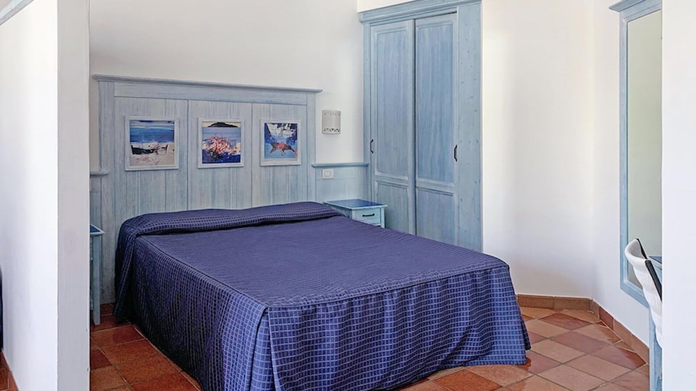 Cala La Luna Resort 11/26