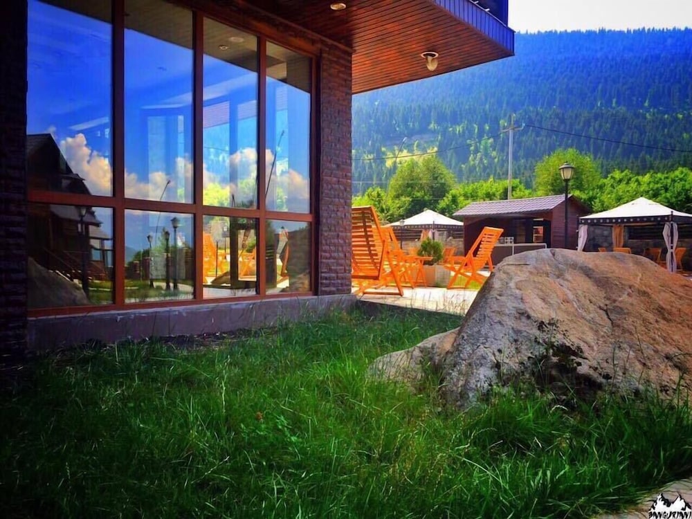 Hotel Banguriani 19/20