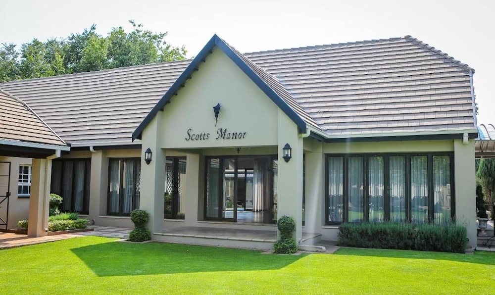 Scotts Manor 41/47