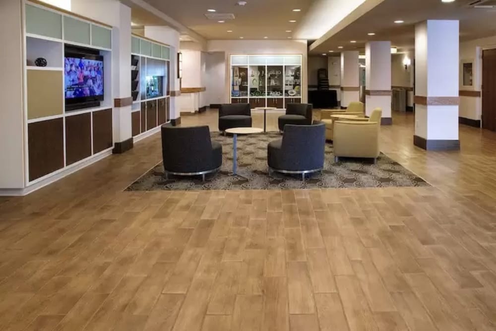 Holiday Inn Nashville-Vanderbilt (Dwtn) 10/82