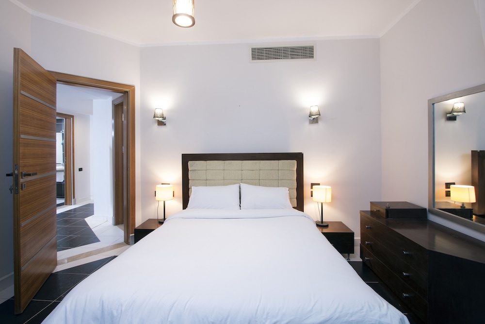 Three Bedroom Apartment