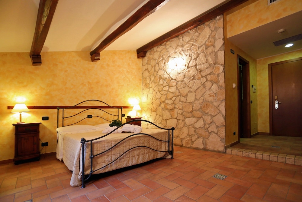 Hotel Centrale L Aquila 9/36