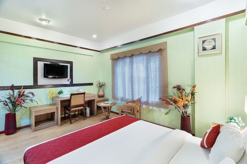 The Jamayca Hotel 8/22