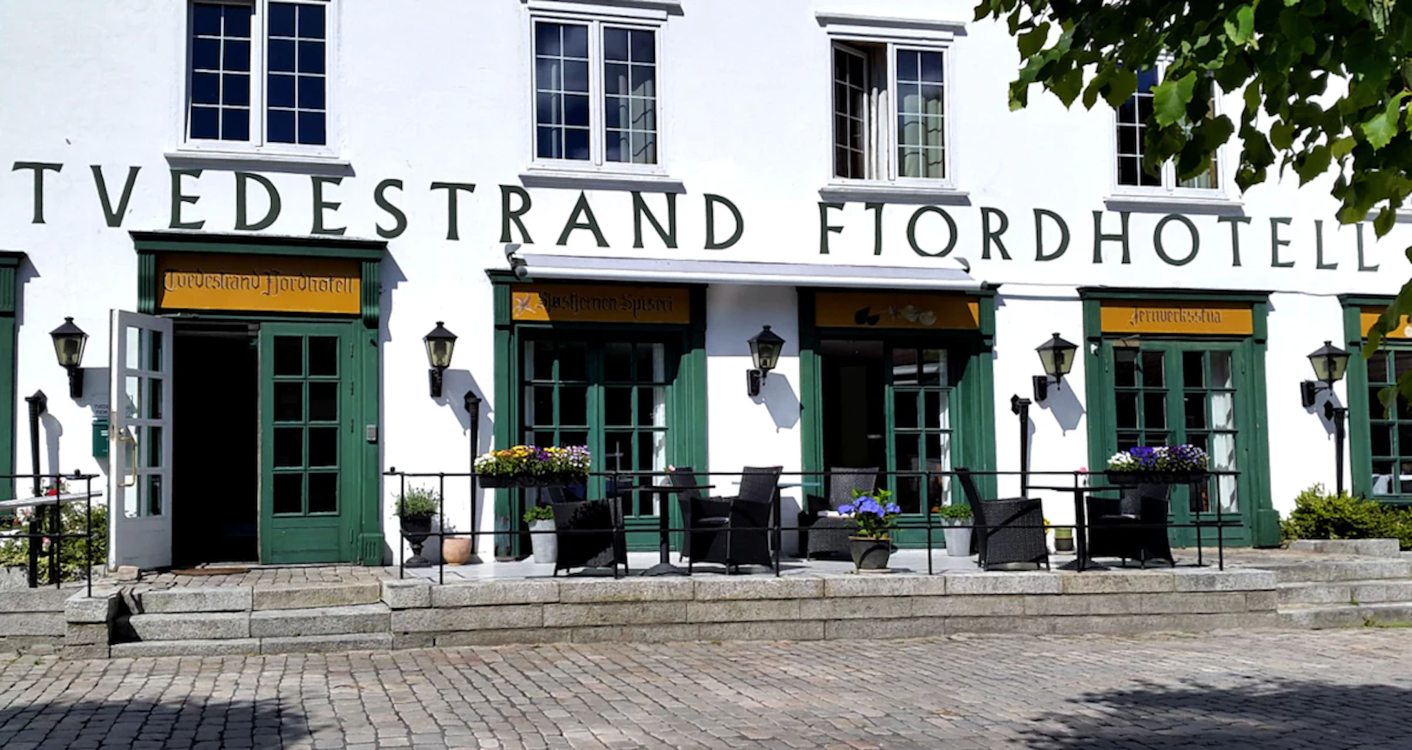 Tvedestrand Fjordhotell in TVEDESTRAND