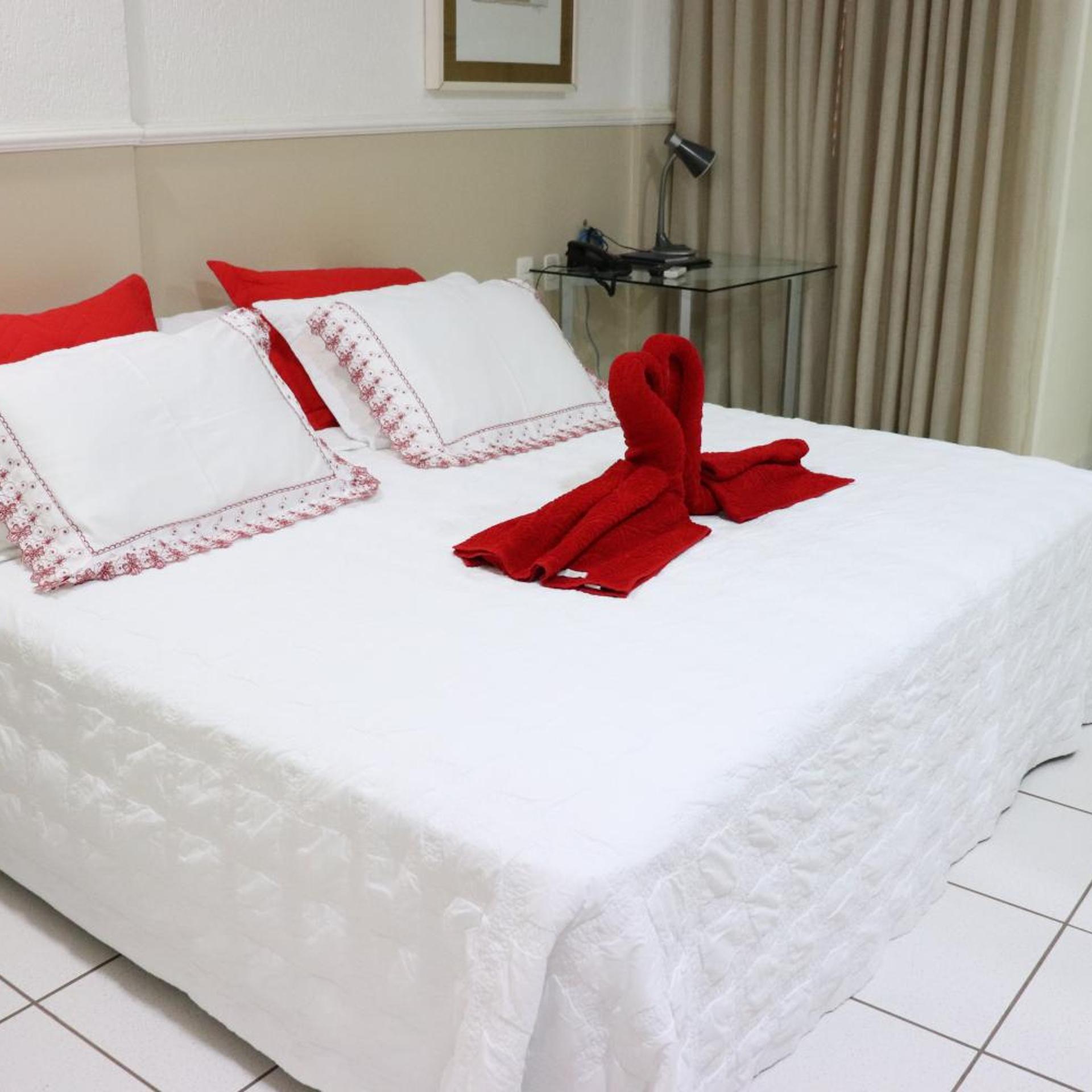 CANADA HOTEL 13/54
