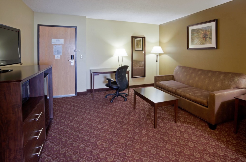 Americinn By Wyndham Blue Earth 14/23