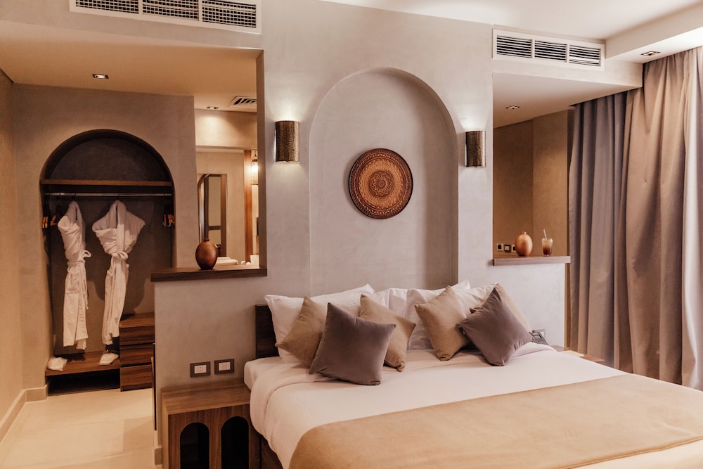 Room, Queen Bed, Sea Front, Adult Only, Hot Tub