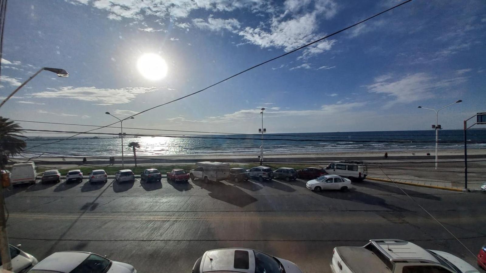 Costanera Hotel 43/52