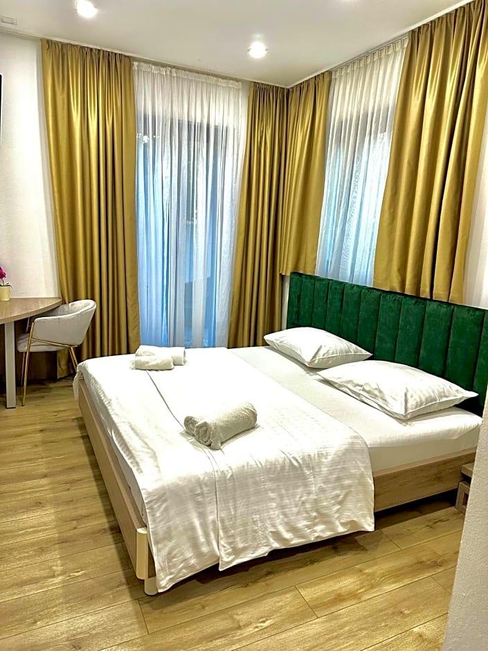 Hotel National 18/50