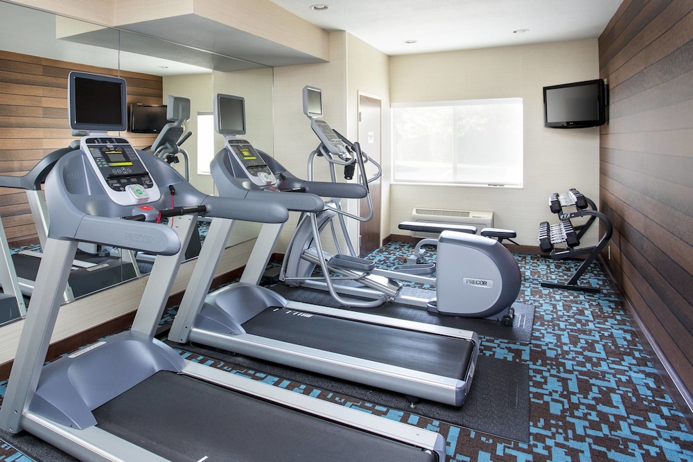 Fairfield Inn Suites Chicago Tinley Park 14/19