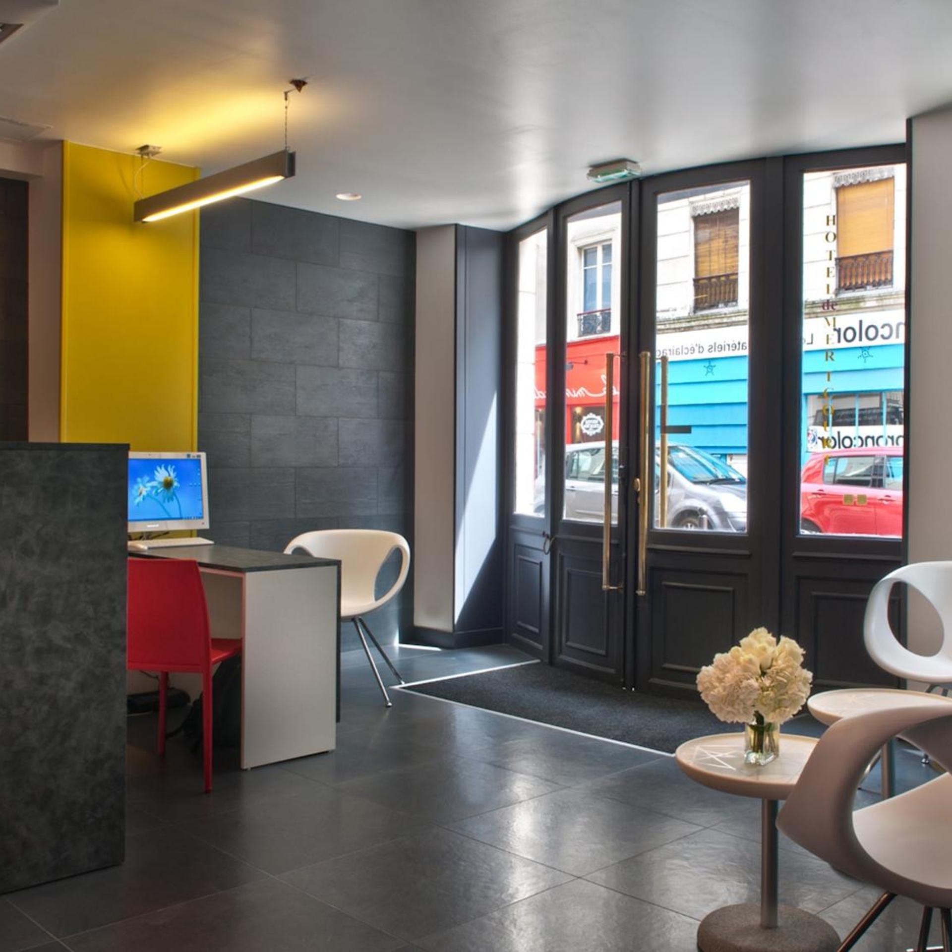 Hotel Des Metallos 24/34