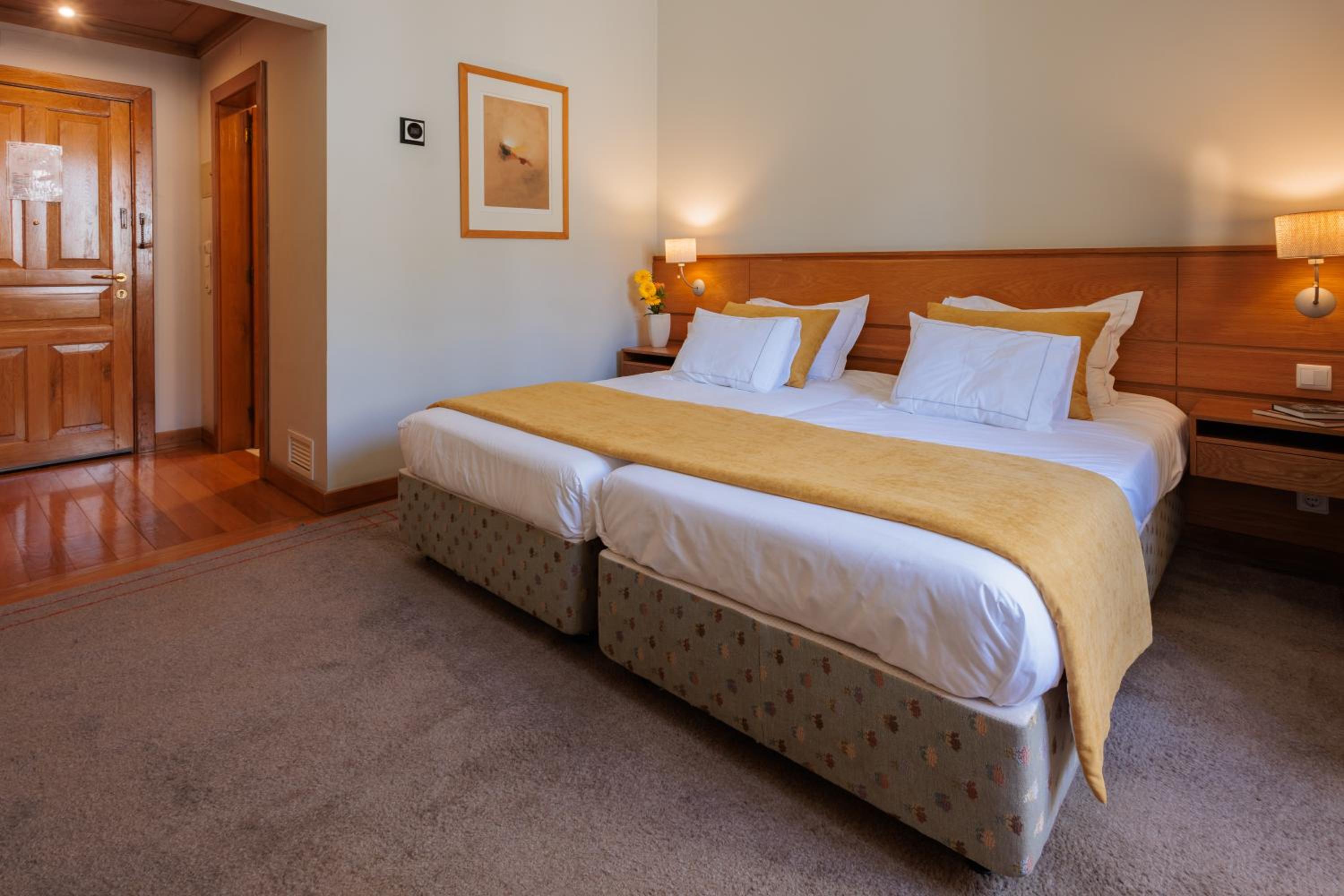 Standard, Double or Twin Bed