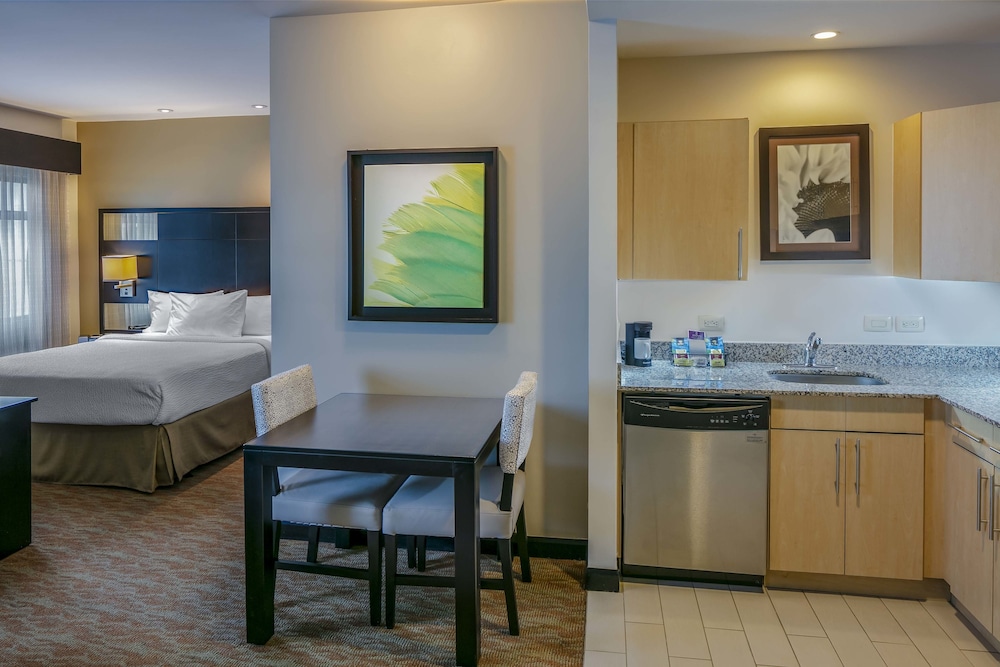 Residence Inn By Marriott San Jose Escazu 42/58