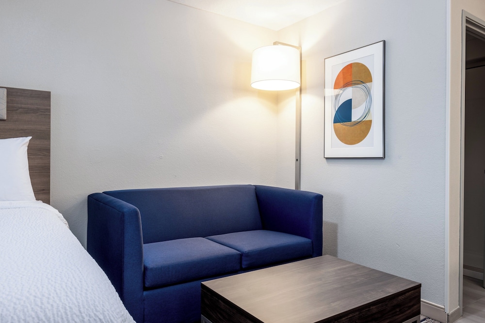 Holiday Inn Express Portland South - Lake Oswego 50/79