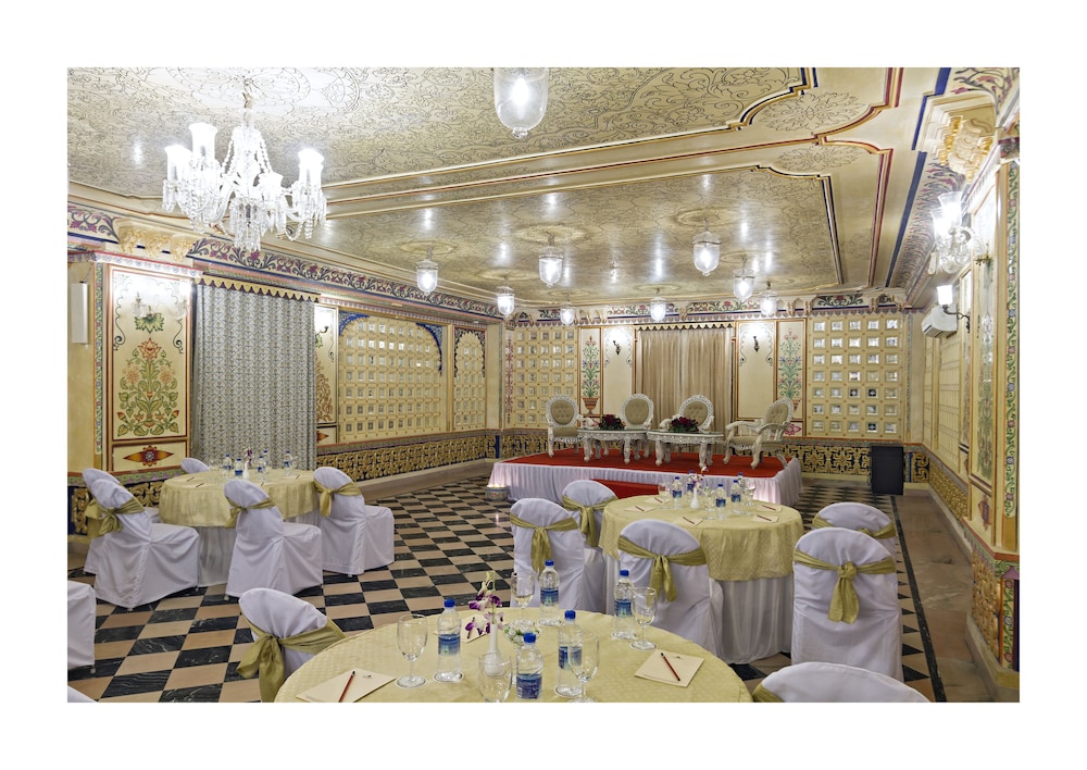 Chunda Palace 28/49