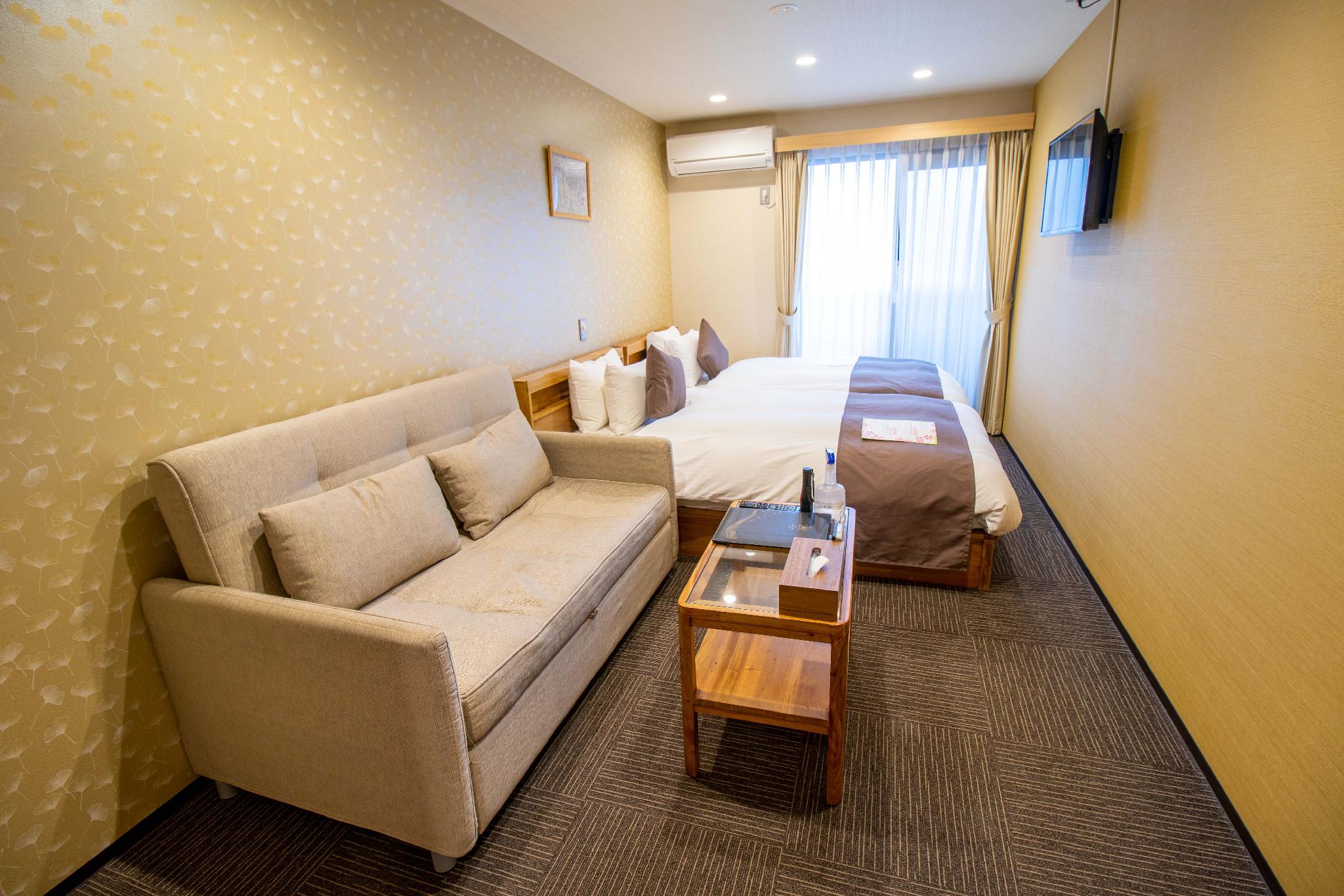 Condominium, Studio, Apartment