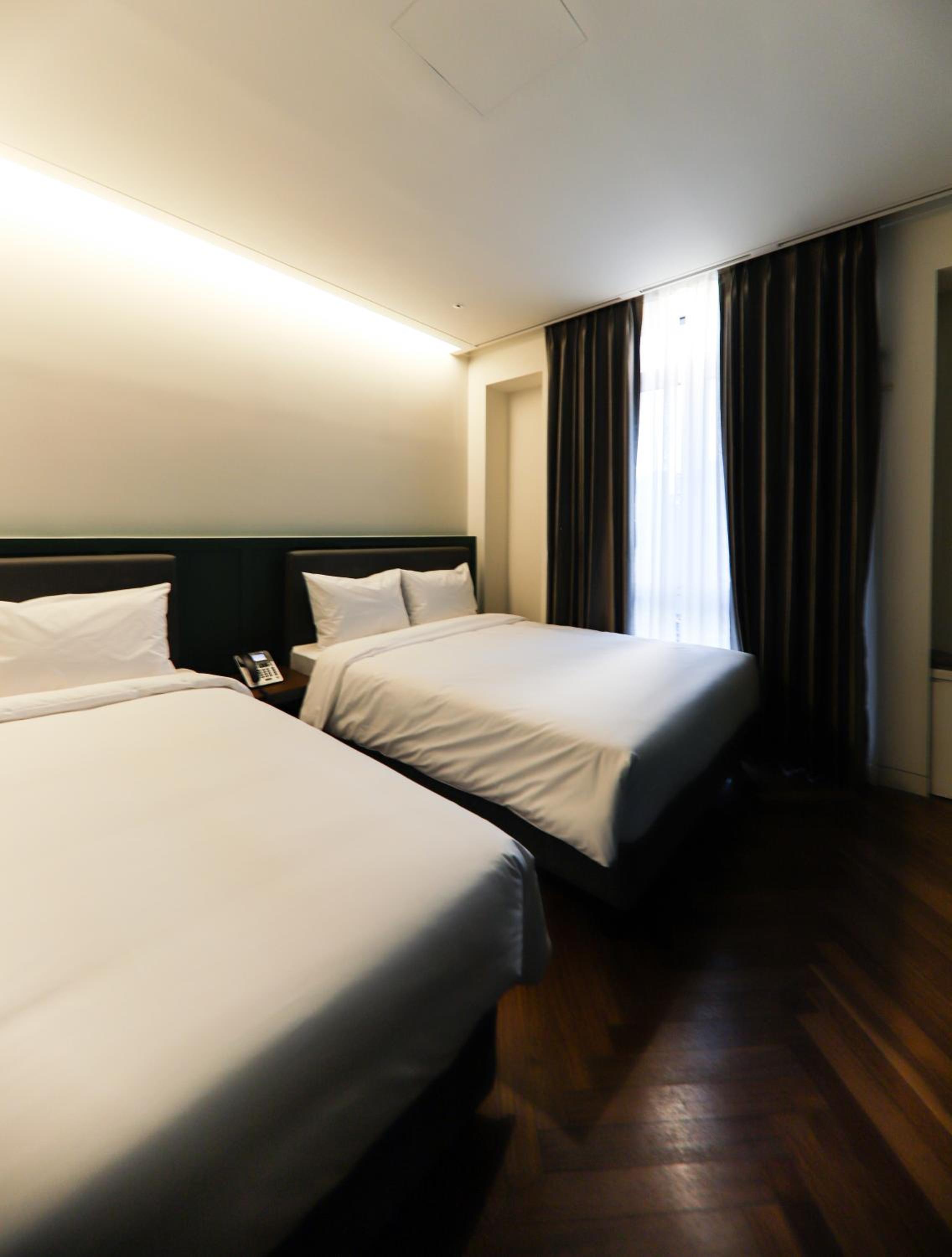 Suite, Terrace