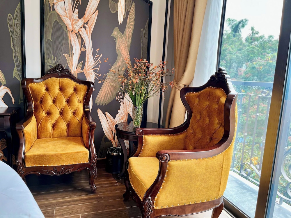 Royal Hanoi Hotel 24/50