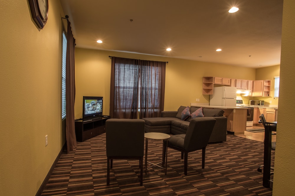 Inn at Wecoma 21/28