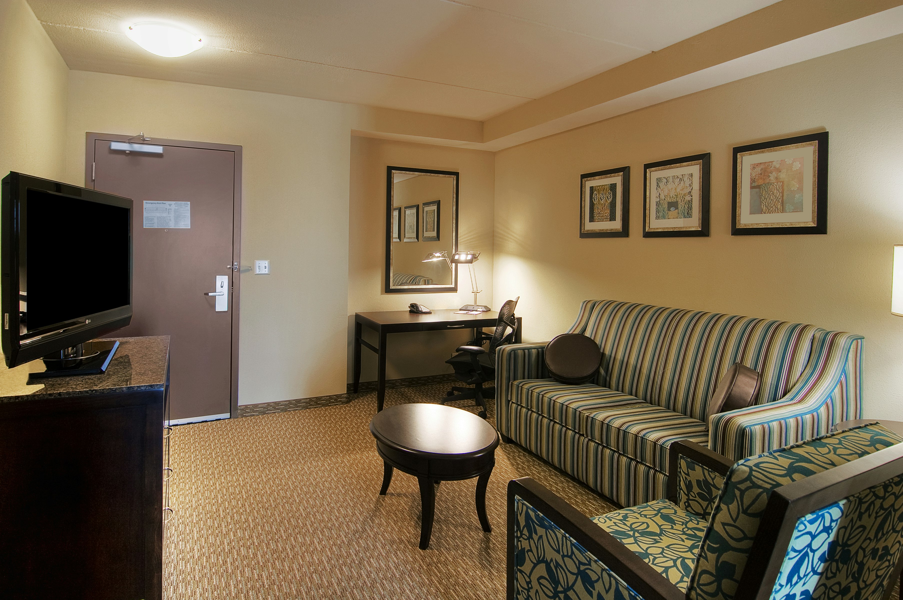 1 Bedroom, Suite, King Bed, Accessible