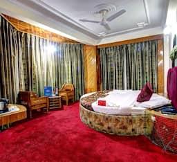 CLASSIC, QUEEN BED
