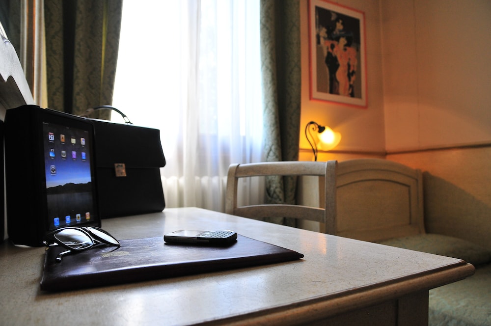 PARK HOTEL VILLA GIUSTINIAN 23/33