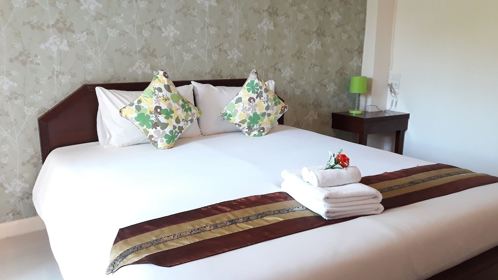 Chumphon Travelodge Hotel 14/37