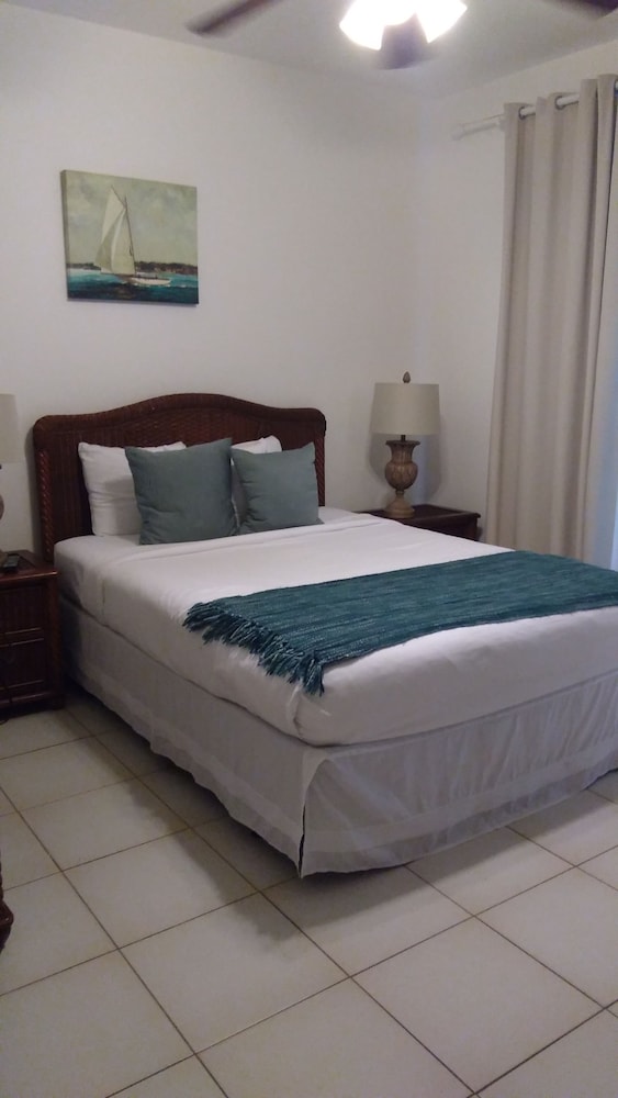 Room, 2 Double Beds, Ocean View