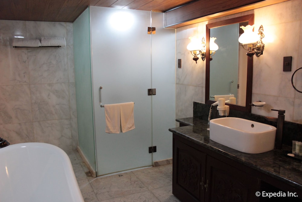 Hotel Luna 50/56