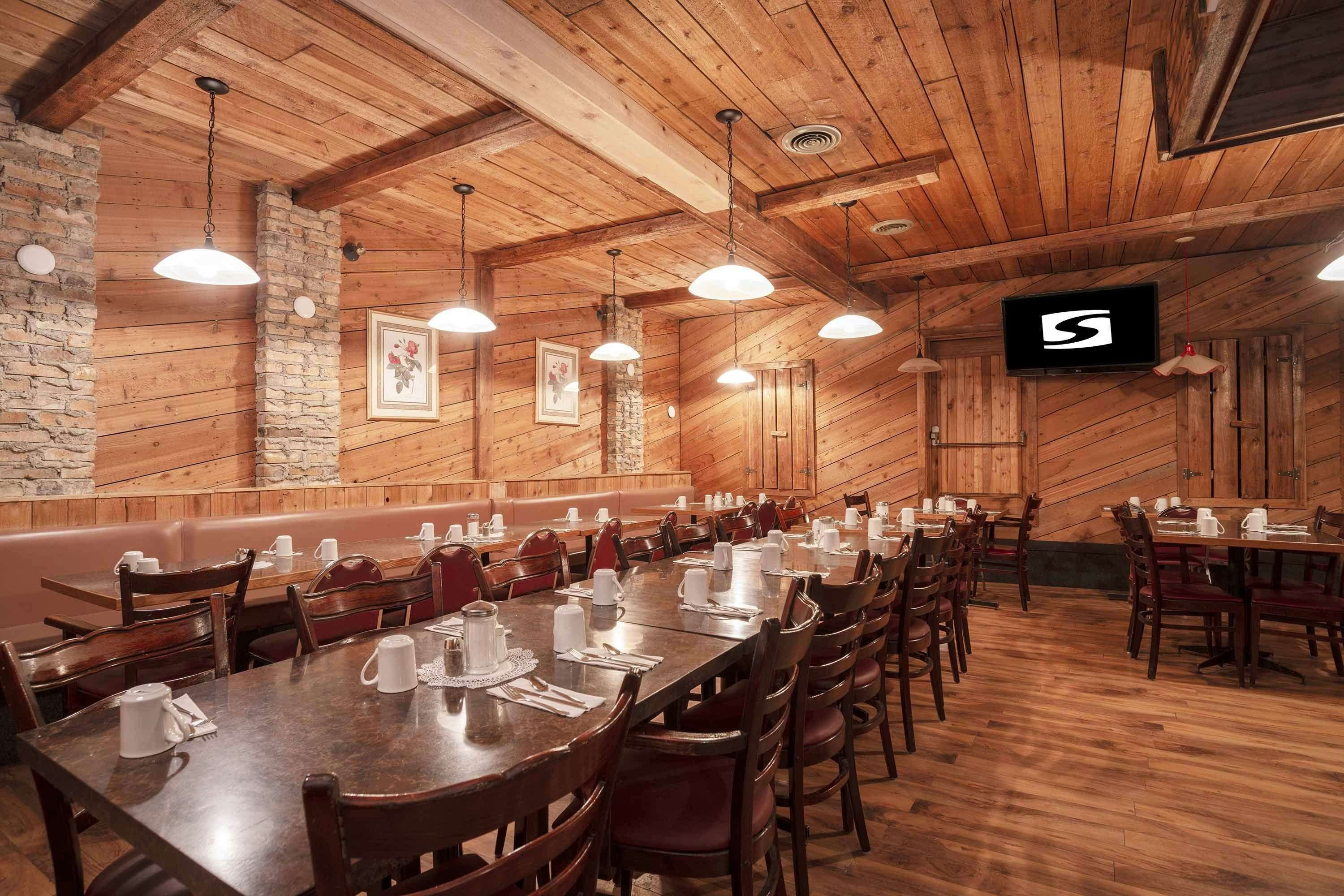 Sandman Inn McBride 26/34