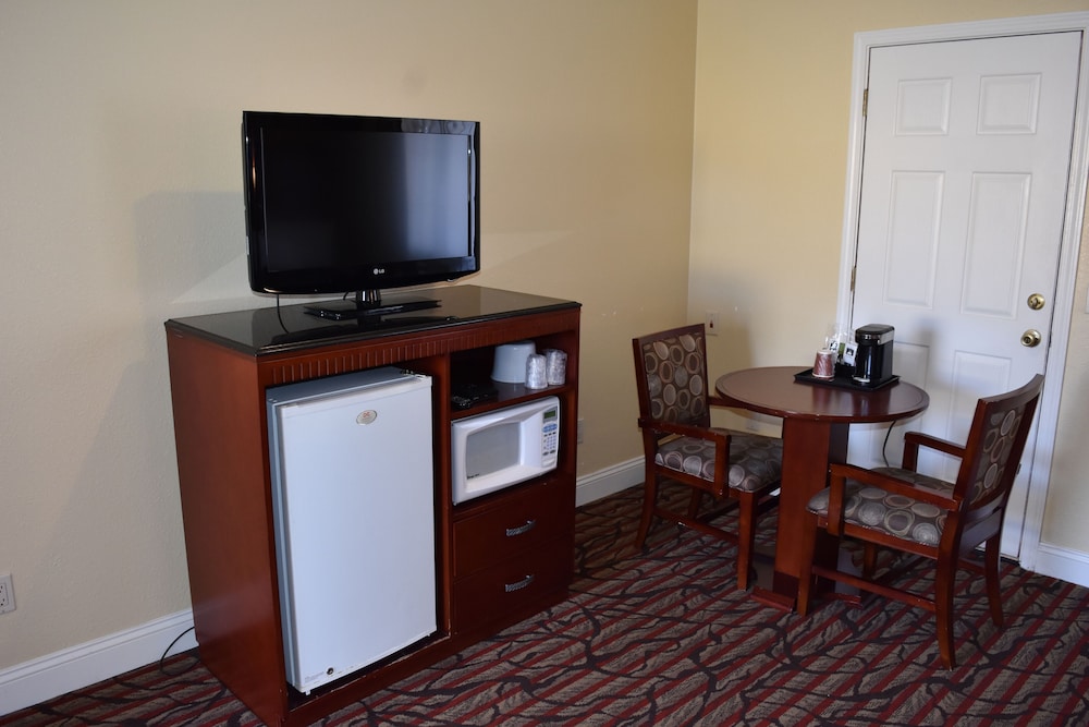 Seaside Inn 28/50