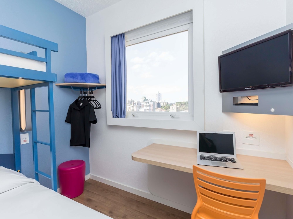 Ibis Budget Curitiba Centro 38/50